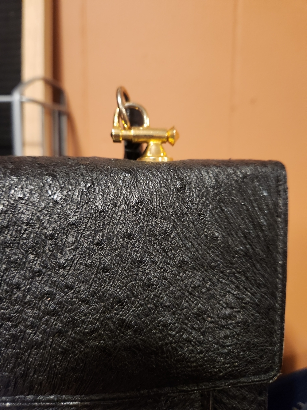 Vintage Black Lizard Shoulder Bag with Gold Hardware - Picture 2 of 8